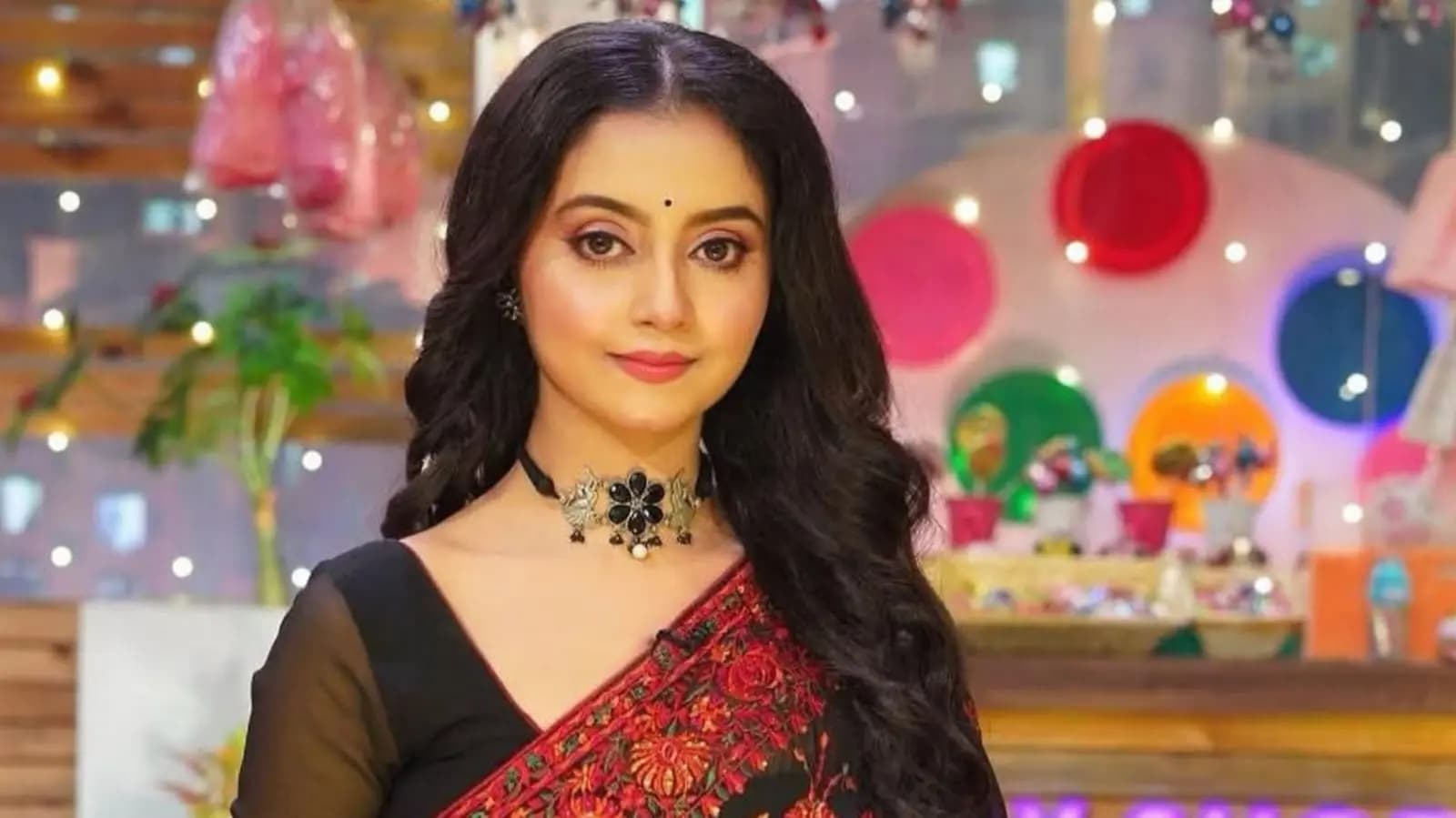 Actress Tumpa Ghosh joins the telly series of klikk called barujje family breaking news 