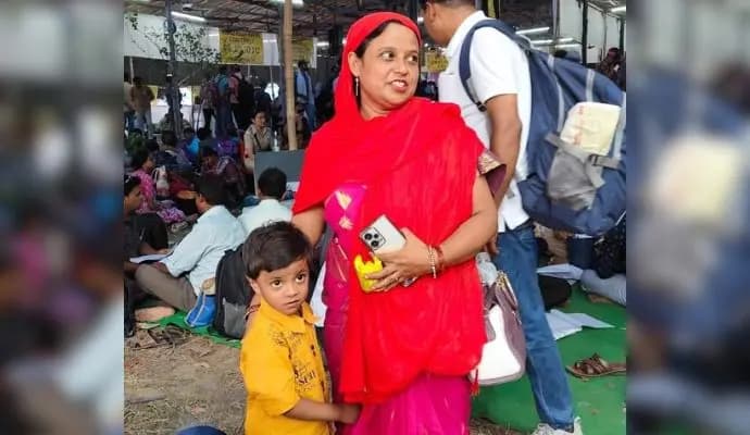 Ismatara khatun went to polls with her son alone