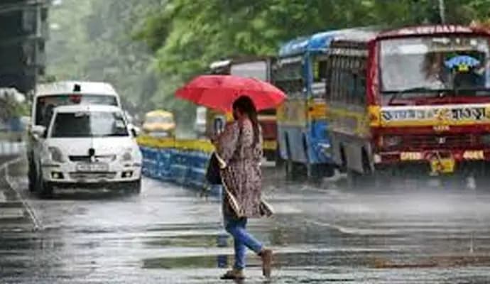 Heavy rainfall forecast on weekend in South bengal