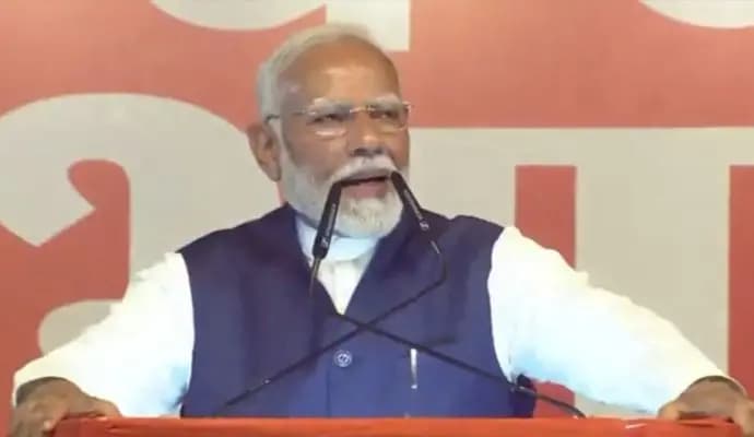 Narendra modi at bjp party office