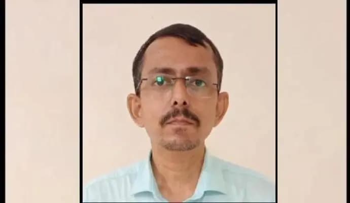 Maoist Arnab Dam started hunger strike in correctional home