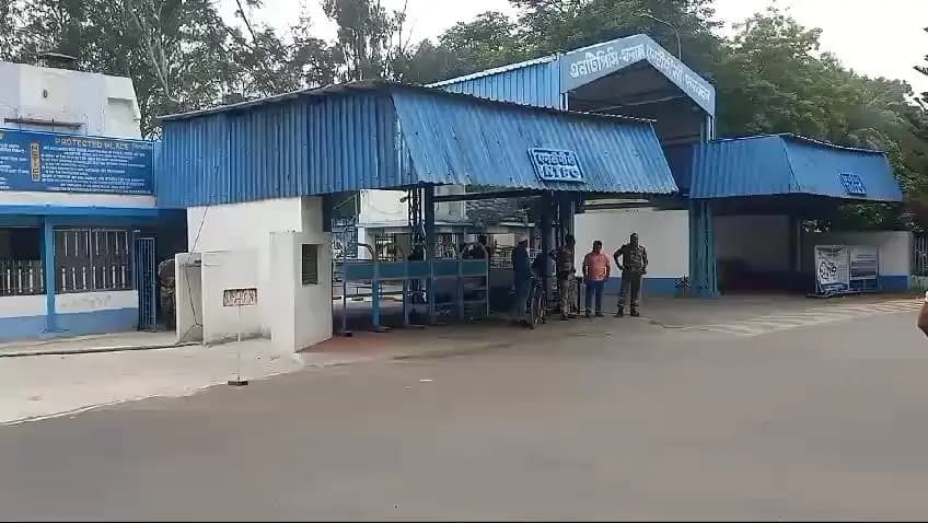 accident at Farakka NTPC thermal power station, 3 seriously injured
