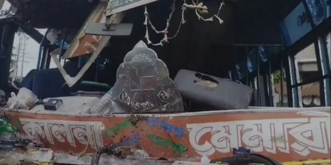 Road accident, atleast 18 injured gnr