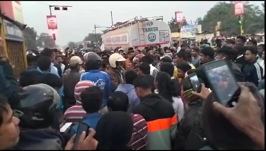 Road accident in digha_gnr