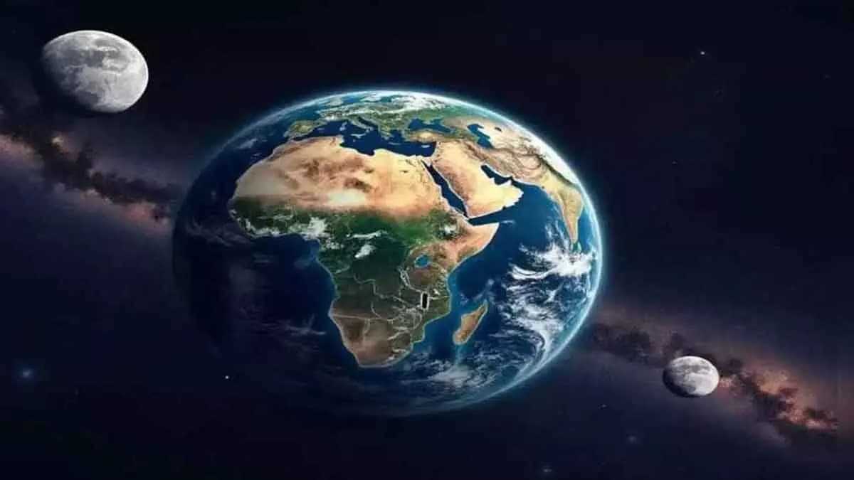 earth has two moons now but is the second moon visible from india gnr