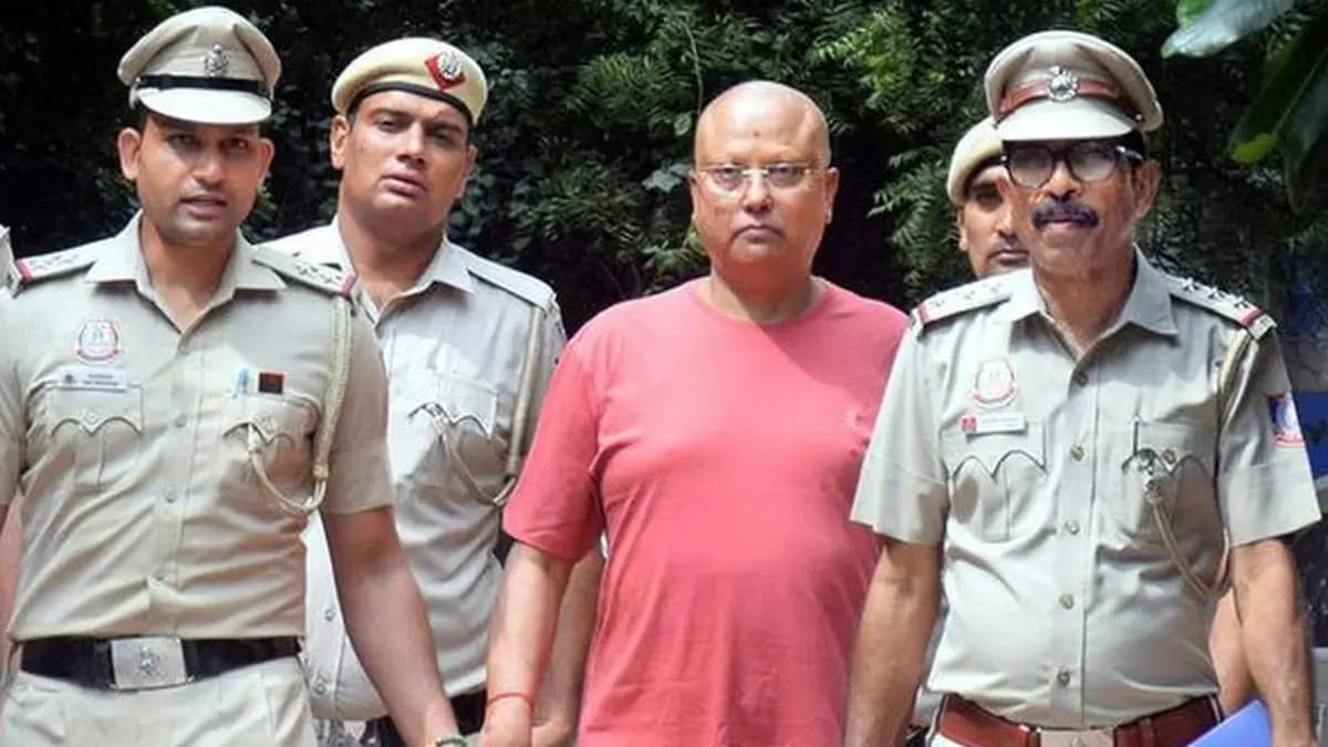 Another scam exposed of Chatanyananda swami