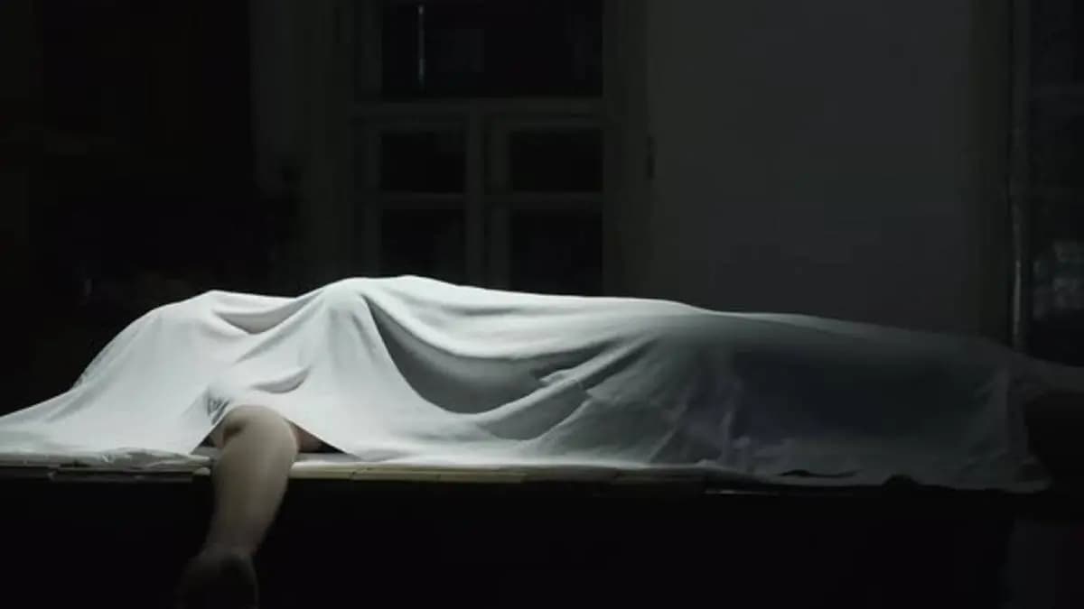 womans body found in golf green area of kolkata_gnr