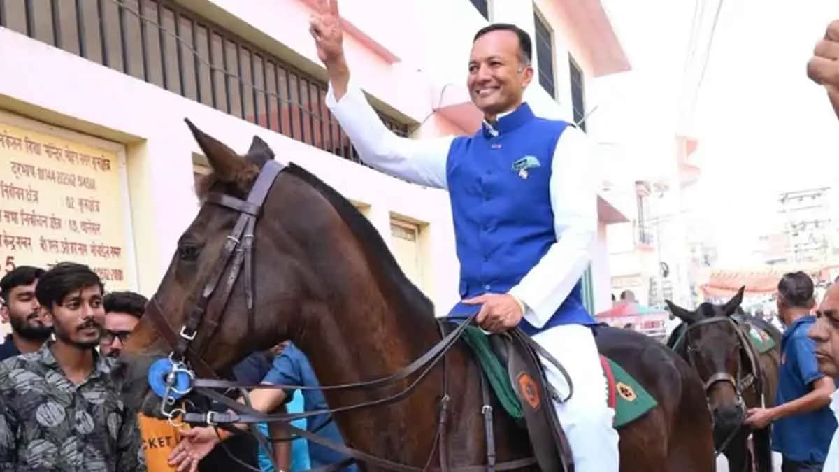 BJPs Naveen Jindal Goes To Vote On A Horse gnr