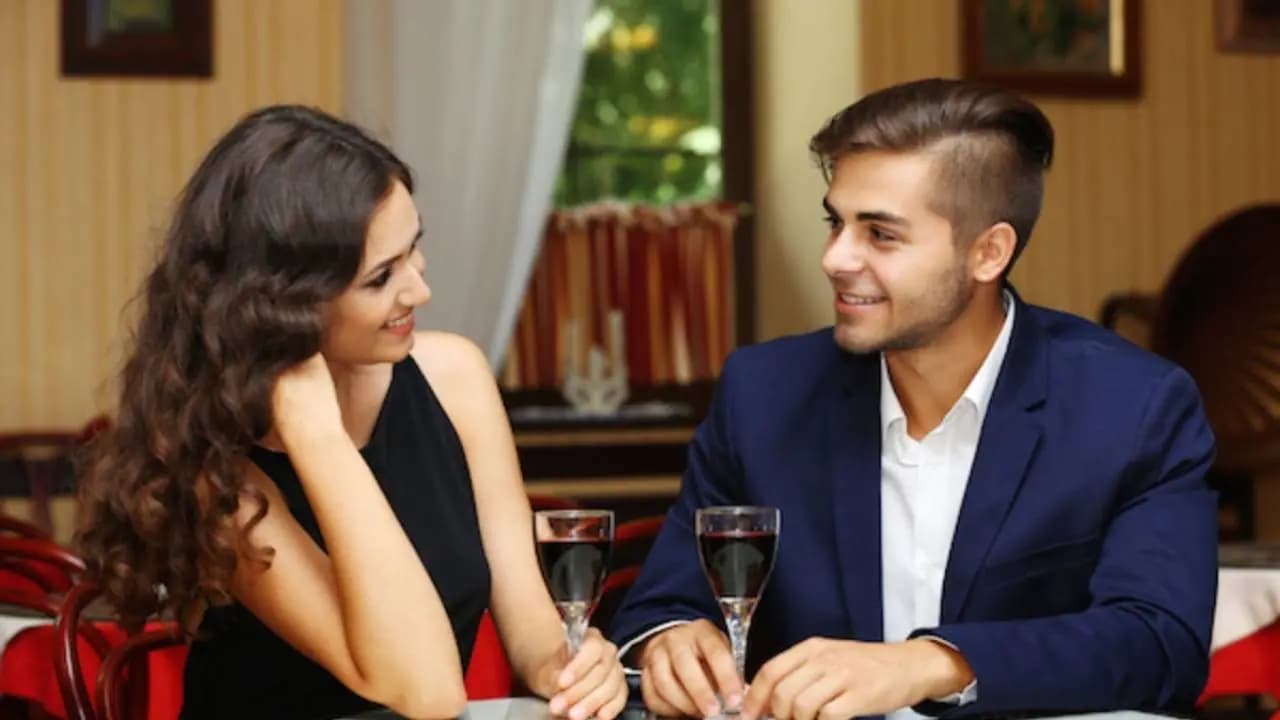 Online Dating Safety Tips: 7 Essential Rules to Stay Secure on Your First Date