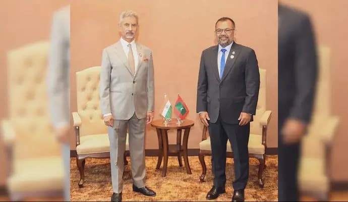 India, Maldives Discuss Military Withdrawal From Island Amid Row