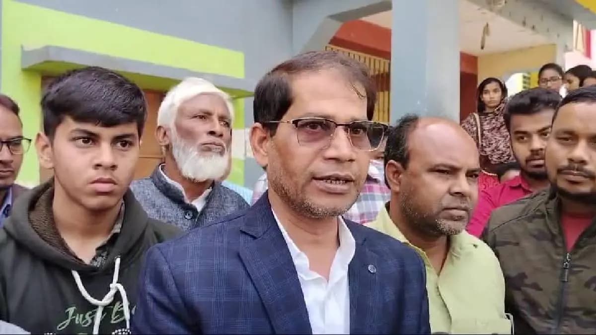 authority conducted a meeting after school head teacher was beaten up