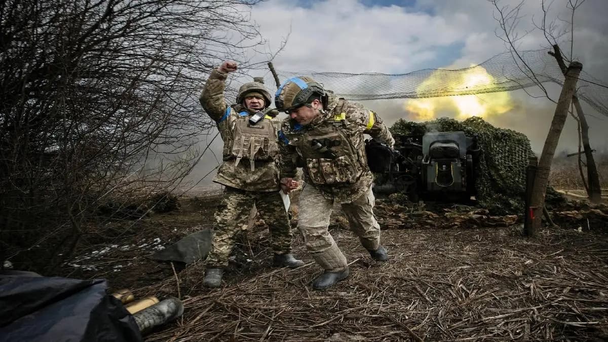 Russia drops drones in ukraine