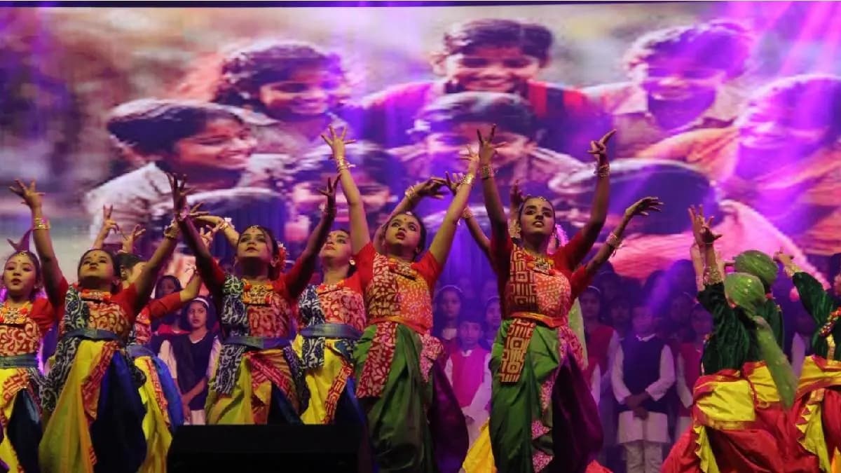 nearly 500 students showcased a unique example of performing arts_gnr