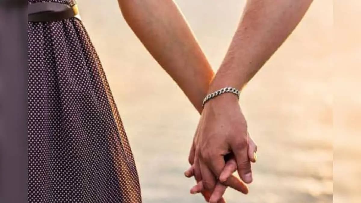 brazenly living together without marriage court to petitioner over civil code