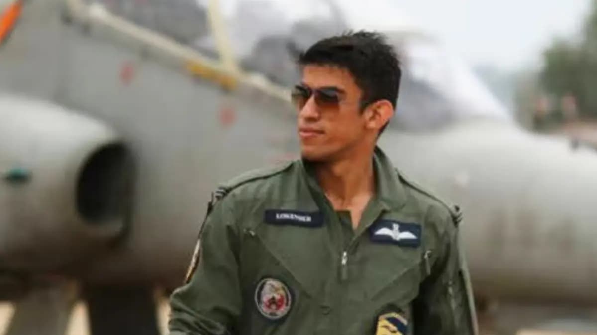 Jaguar Aircraft Crashed  pilot killed in Jaguar crash became a father in June know about him