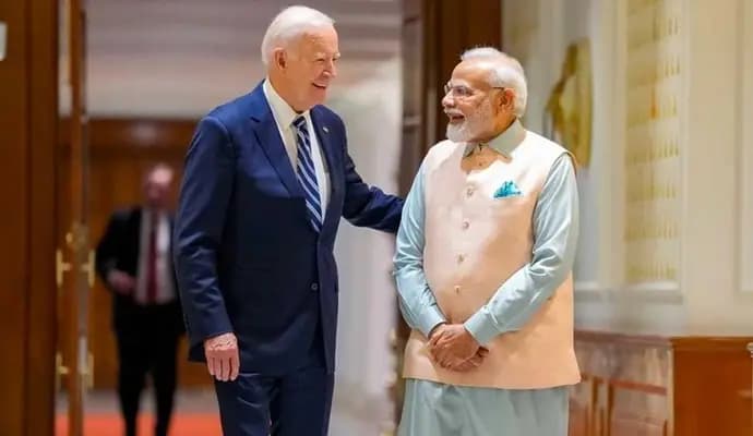 Biden Lauds PM Ukraine Visit For His Message Of Peace gnr