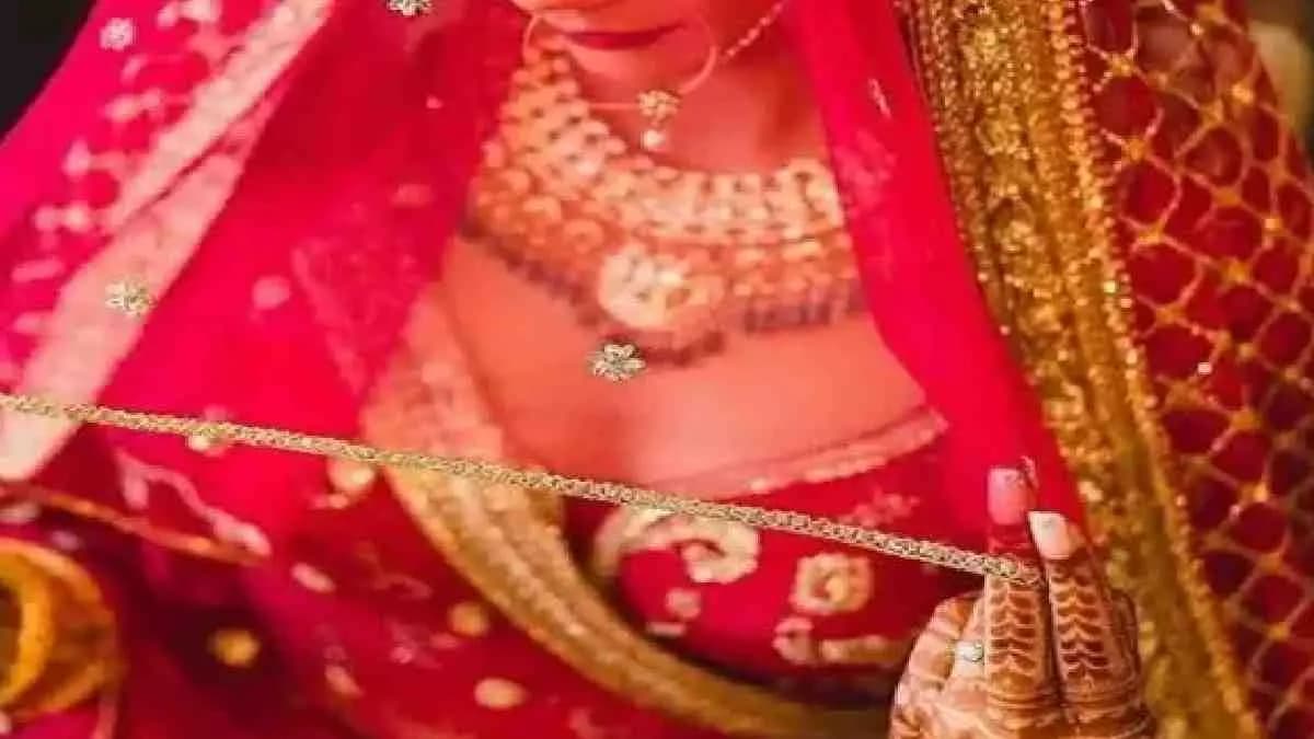 Couple's Wedding Night viral on social media