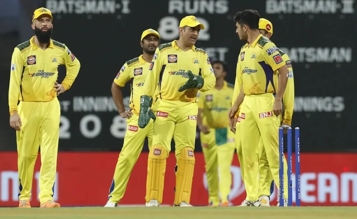 CSK Star Mukesh Chowdhury's mother passes away amid IPL, here is how Dhoni supported him
