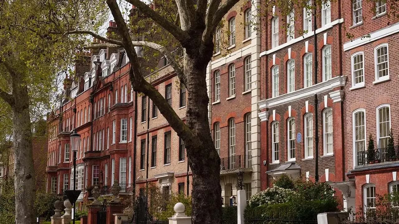 Only Muslim or only Hindu tenants Sting Op exposes illegal ads by Indians in London