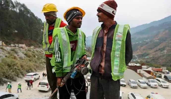 Freezing Temperatures, Rain Pose Fresh Challenge To Uttarakhand Rescue