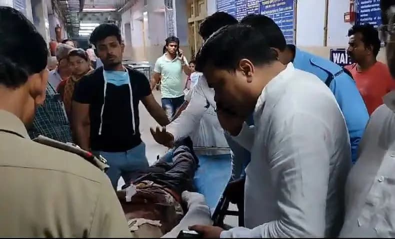 one dies at bus accident