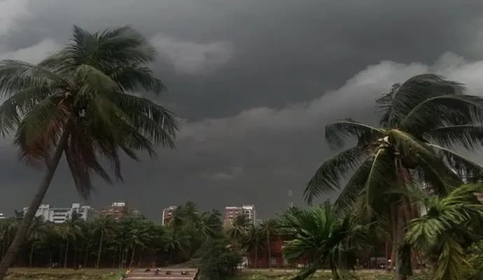 Weather turns pleasant as mercury slips post heavy showers