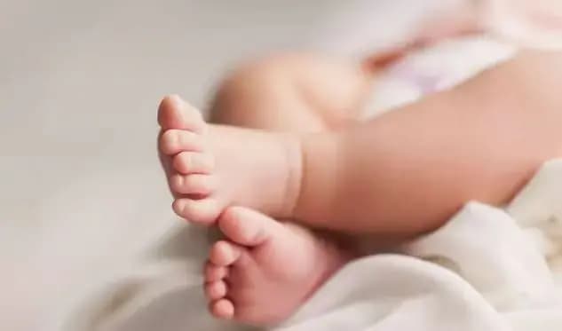 Man accidentally runs over daughter while trying to park car