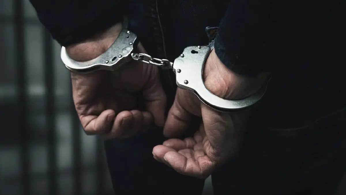 One ISI agent arrested from Delhi 