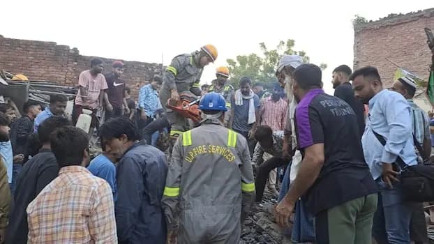 Uttarpradesh 10 killed after three-storey building collapses in Meerut amid rain gnr
