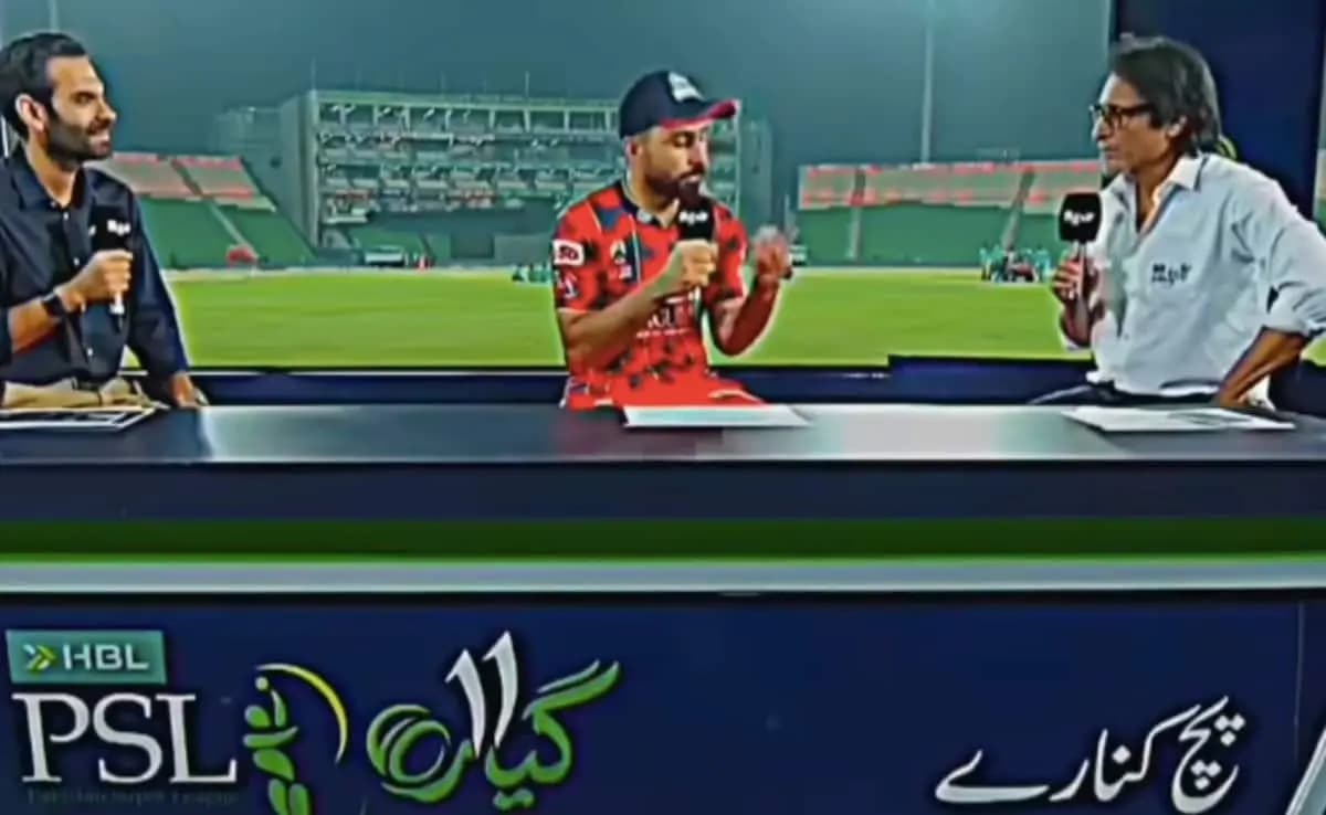 Pakistan Star Khusdil Shah's emotional outburst on Live TV on National Team snub 
