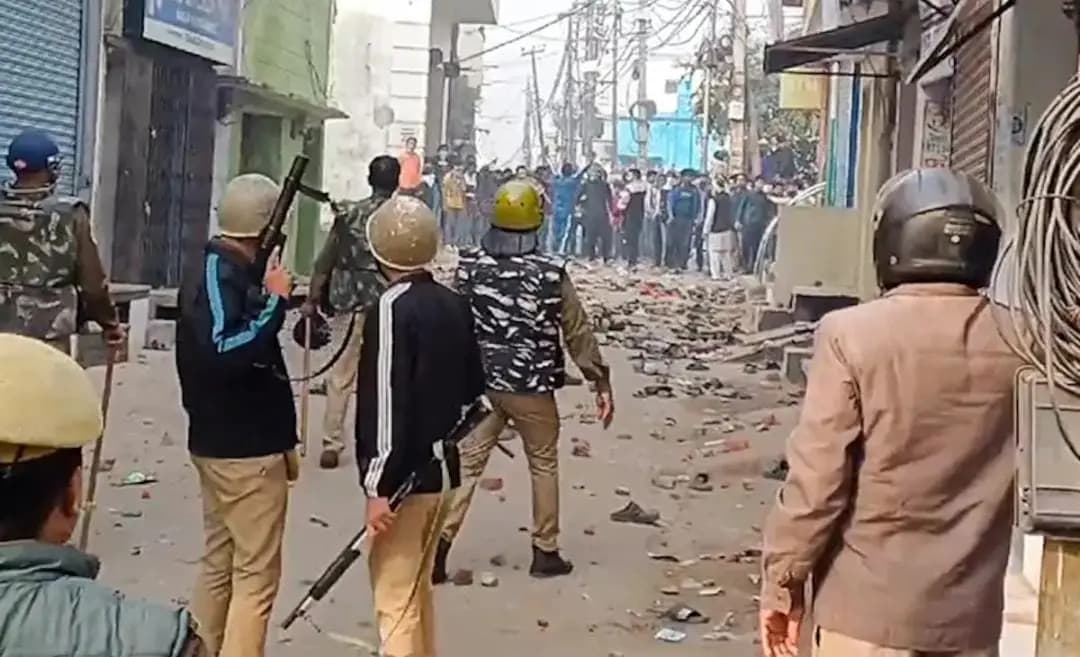 Protesters To Pay For Damage To Property says uttarpradesh in sambhal violence_gnr