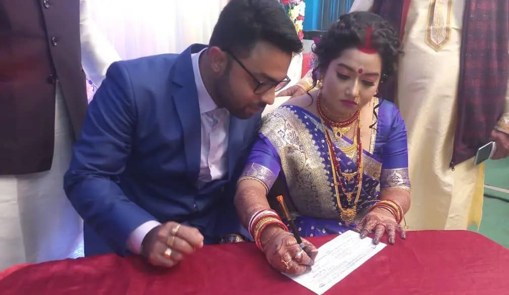 Eye donation on wedding night, new message for newlyweds