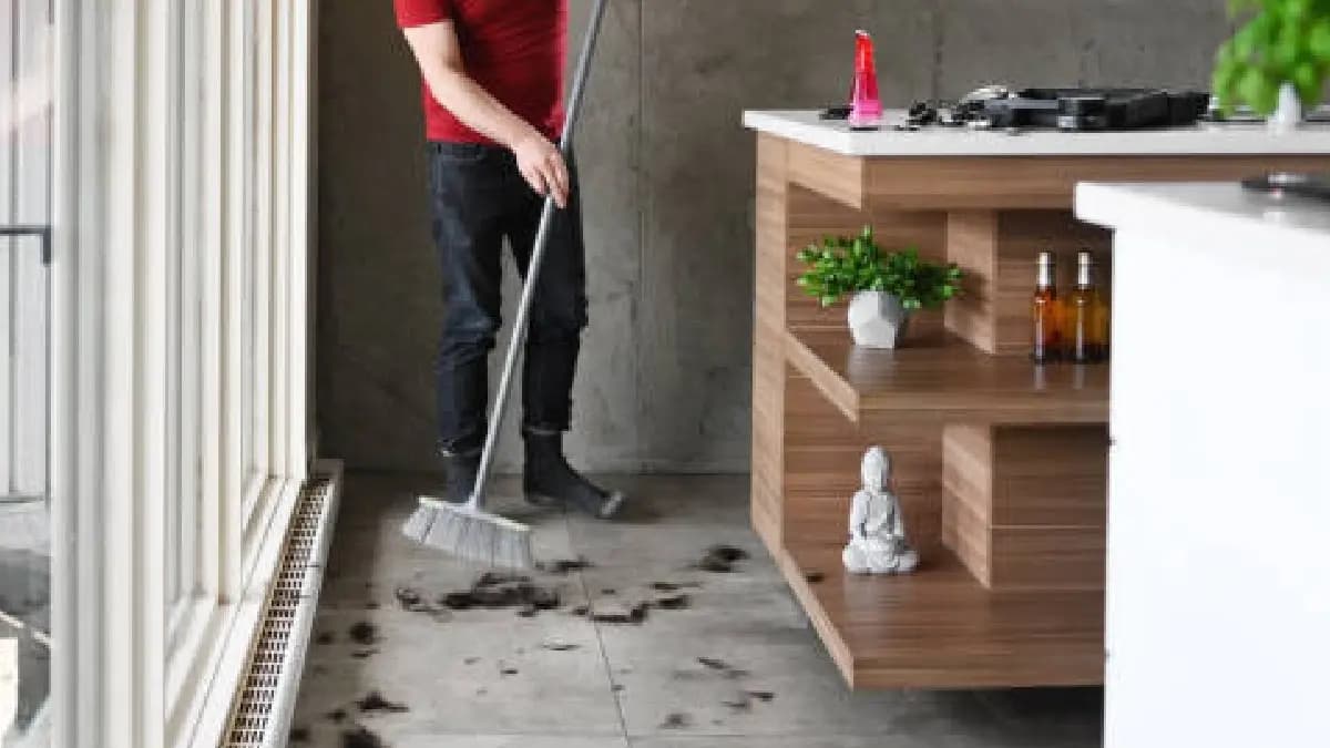 Most Dangerous Cleaner Mops Up Bodies know about this man