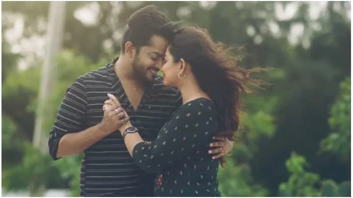 Rajonya-Sayak: বকখালিতে প্রেমে ডুব  রাজন্যা ও সায়কের! নতুন জুটি কোন সুখবর নিয়ে আসছেন?  