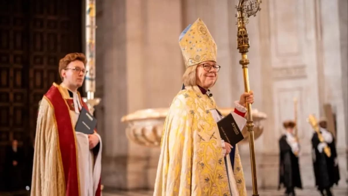 Meet Sarah Mullally the first woman Archbishop of Canterbury