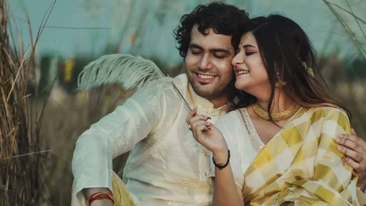 Popular bengali actress Rupsha chatterjee gives birth of a child details inside ENT