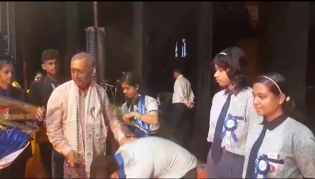 techno india group felicitated students in north bengal gnr