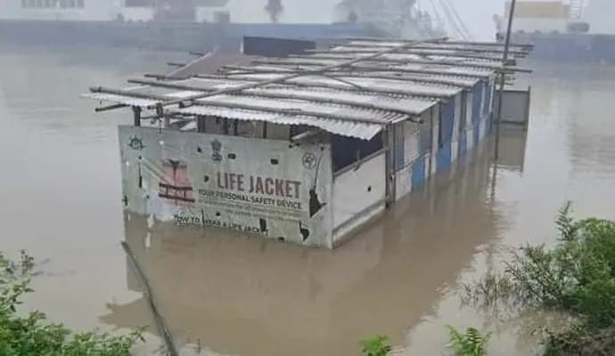 assam flood situation remains critical