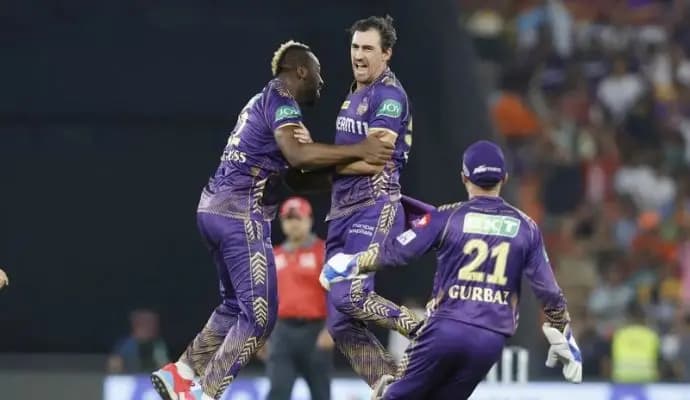 Mitchell Starc picks up three, Hyderabad all out for 159