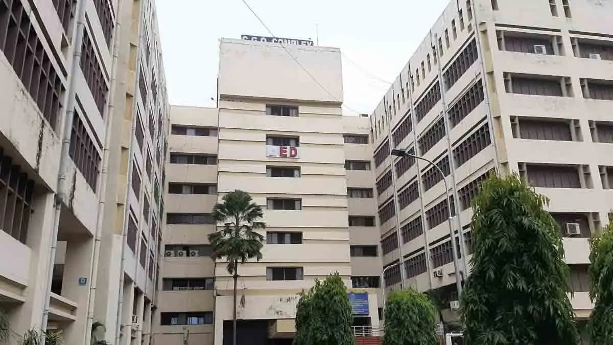 ed officers raid at several places of west bengal gnr