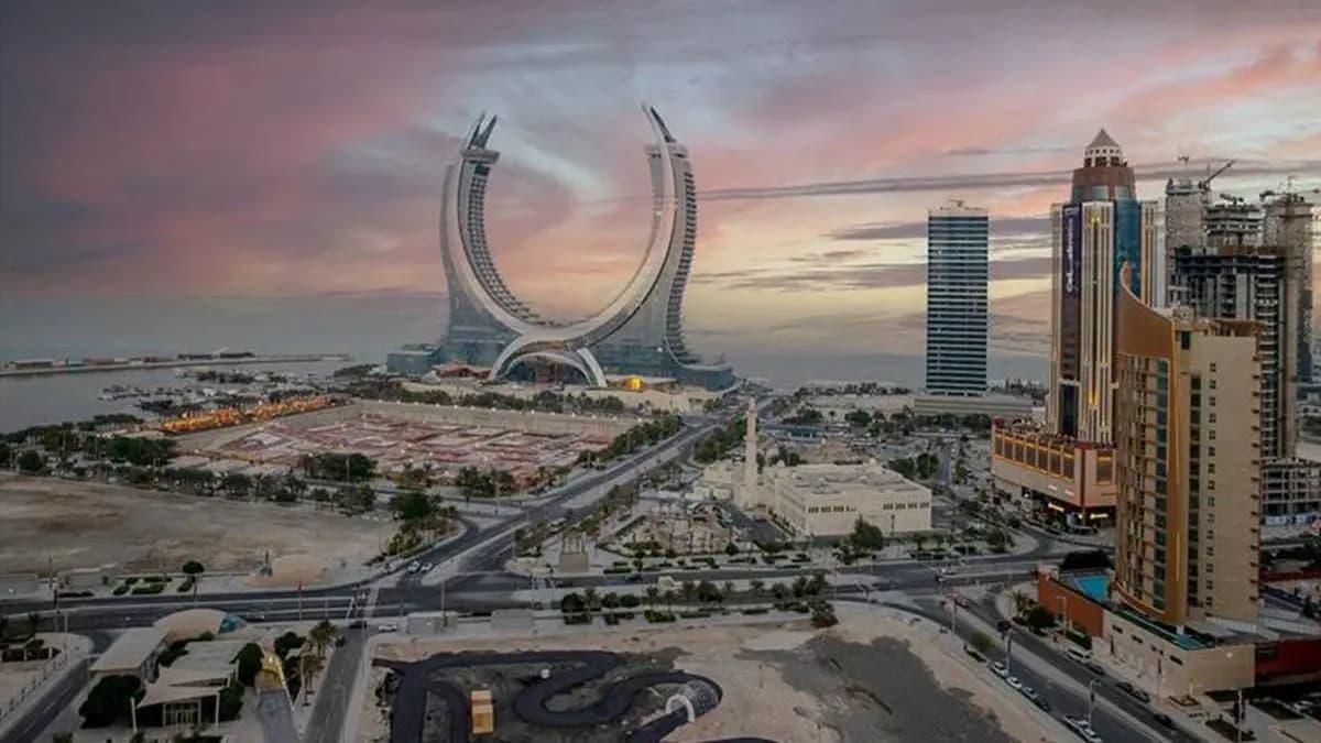 This Muslim country has 25 percent Indians of it s population