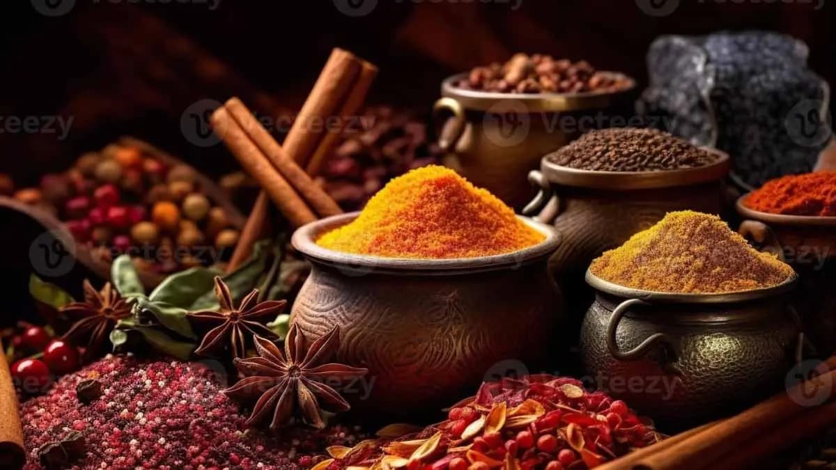 These all spices can improve your financial crisis and protect from evils eyes lif