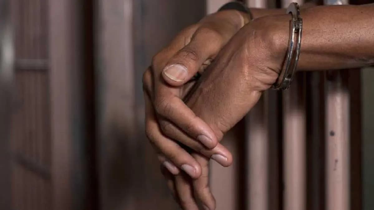 Three Bangladeshi arrested 