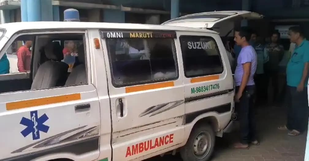 Left worker dies at dhupguri