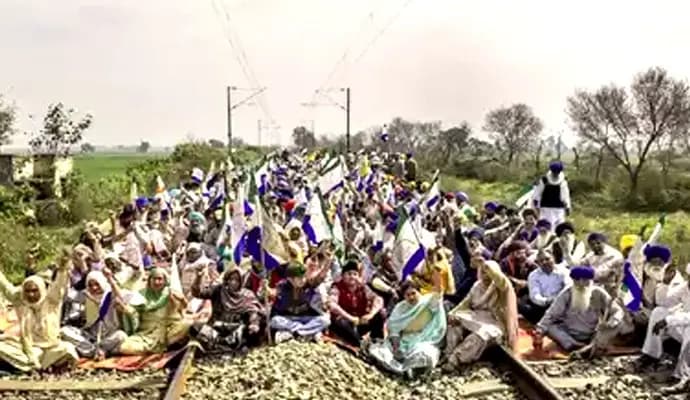 skm to resume farmers protest over msp gnr