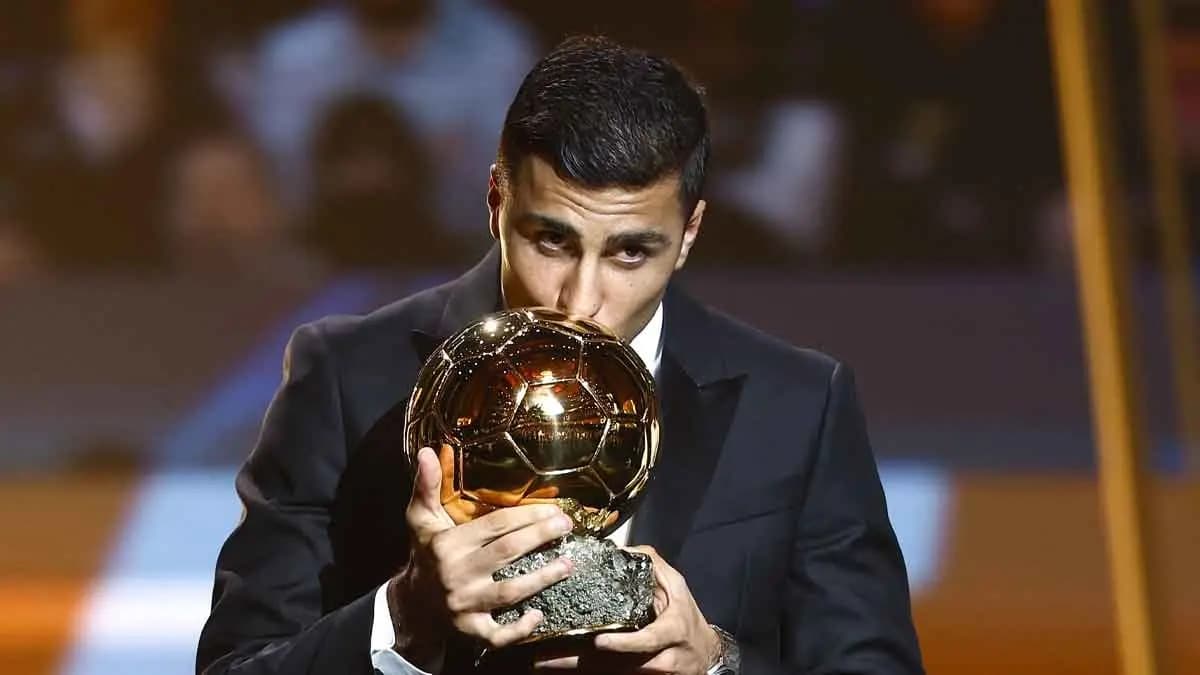 Manchester City Midfielder Rodri wins the Ballon d or for the First Time