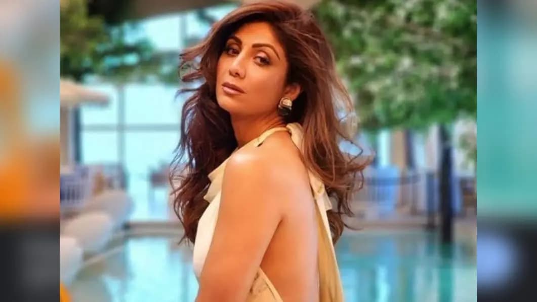 shilpa shettys dadar restaurant faces security breach as rs 80 lakh bmw stolen ent