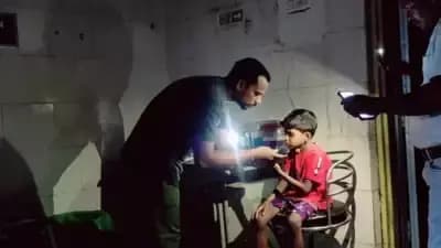 mobile torches used for deliveries at health center gnr