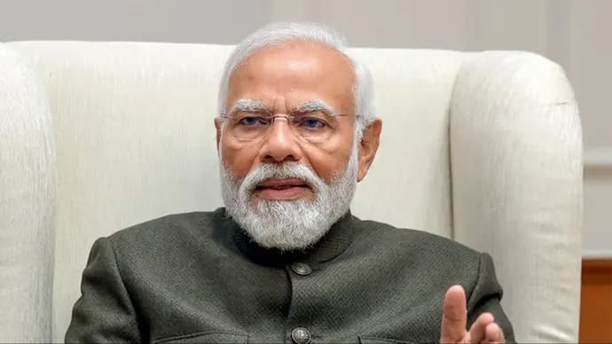 Modi trying to become a dictator