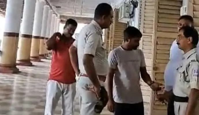 son killed father and mother in chinsurah gnr